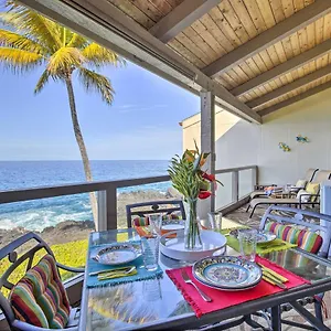 Airy Oceanfront Gem With Community Pool Kailua-Kona