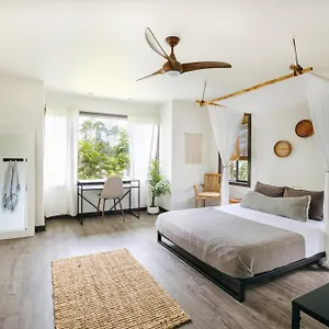 The Bamboo House Privatunterkunft